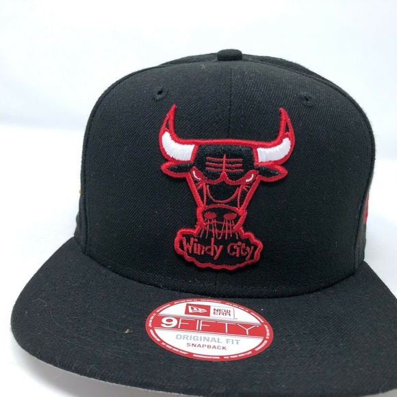 Chicago Bulls (Chicago U.S.A) New Era Snapback Hat - Picture 2 of 7